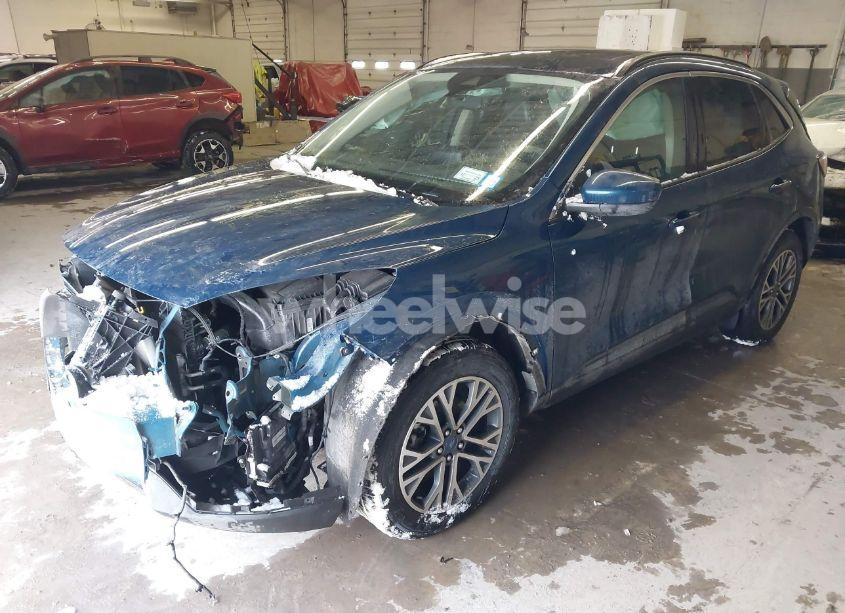 Photo 2 of 2020 Ford Escape SEL (VIN 1FMCU9H96LUA39208)