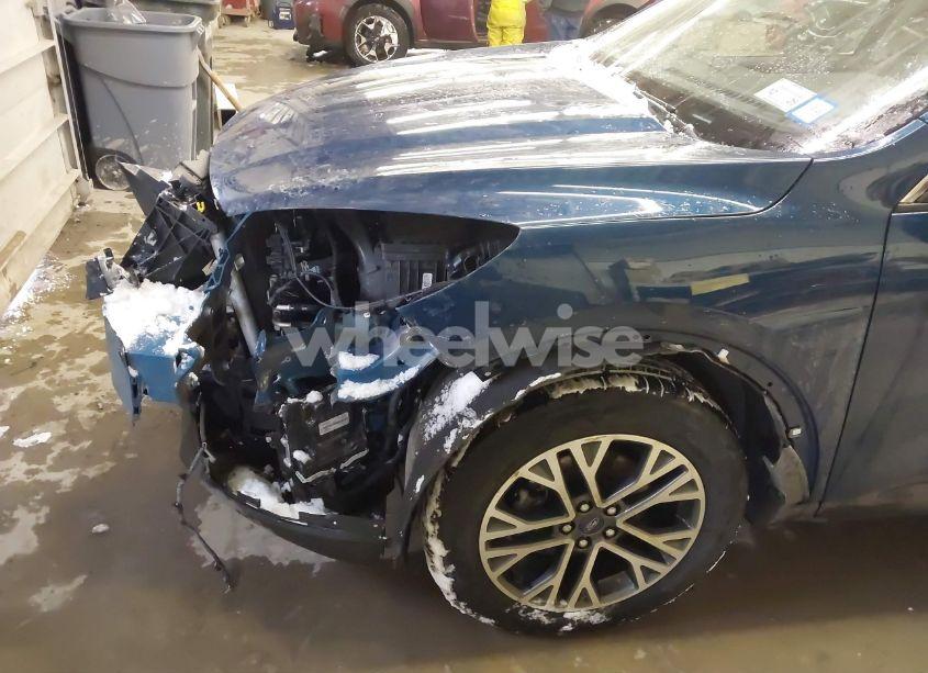 Photo 6 of 2020 Ford Escape SEL (VIN 1FMCU9H96LUA39208)