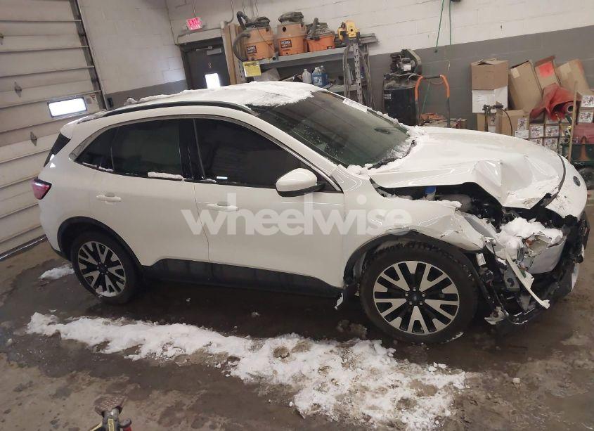 Photo 14 of 2020 Ford Escape SEL (VIN 1FMCU9H96LUB81641)