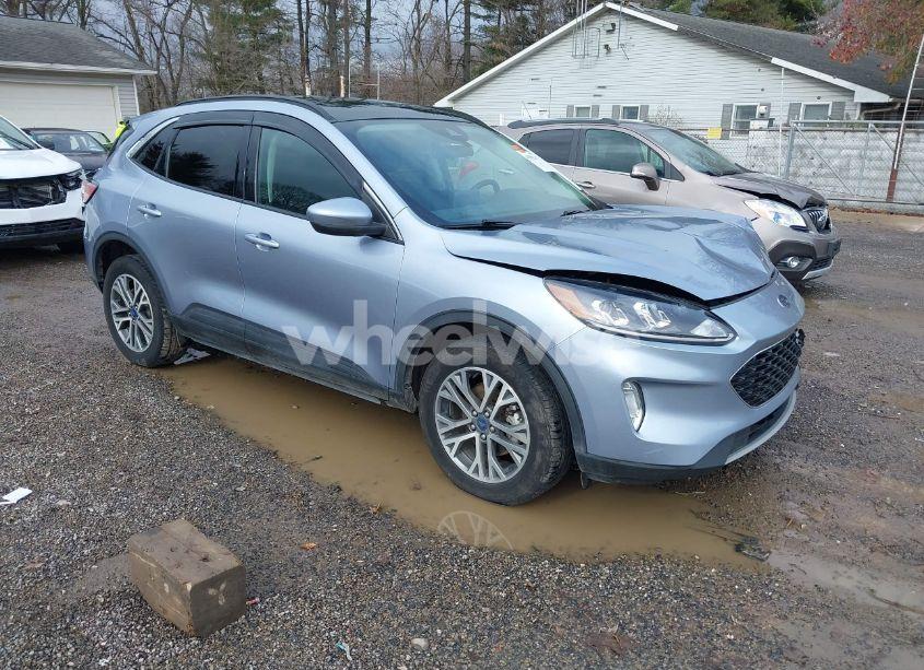 2022 Ford Escape SEL (VIN 1FMCU9H96NUA08799) main photo