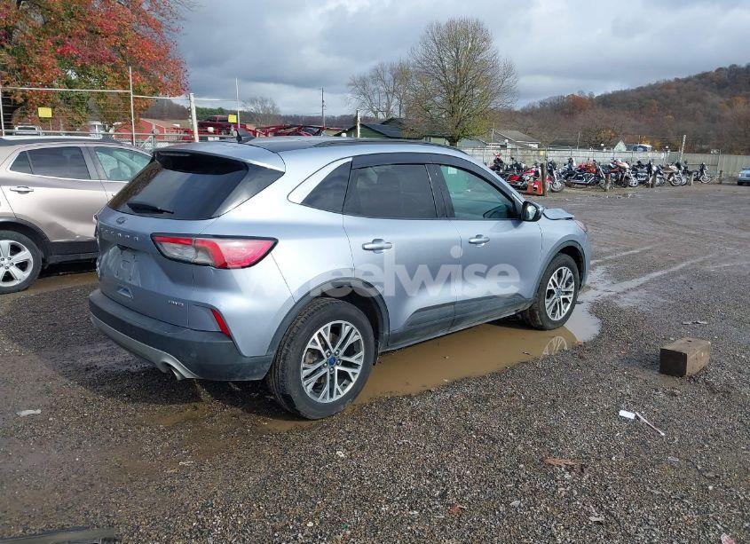 Photo 4 of 2022 Ford Escape SEL (VIN 1FMCU9H96NUA08799)