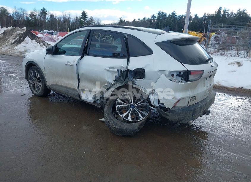 Photo 3 of 2022 Ford Escape SEL (VIN 1FMCU9H96NUB38257)