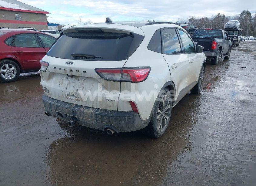 Photo 4 of 2022 Ford Escape SEL (VIN 1FMCU9H96NUB38257)