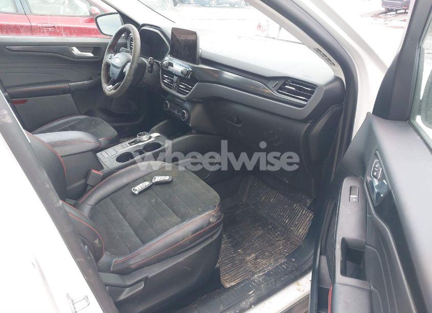 Photo 5 of 2022 Ford Escape SEL (VIN 1FMCU9H96NUB38257)