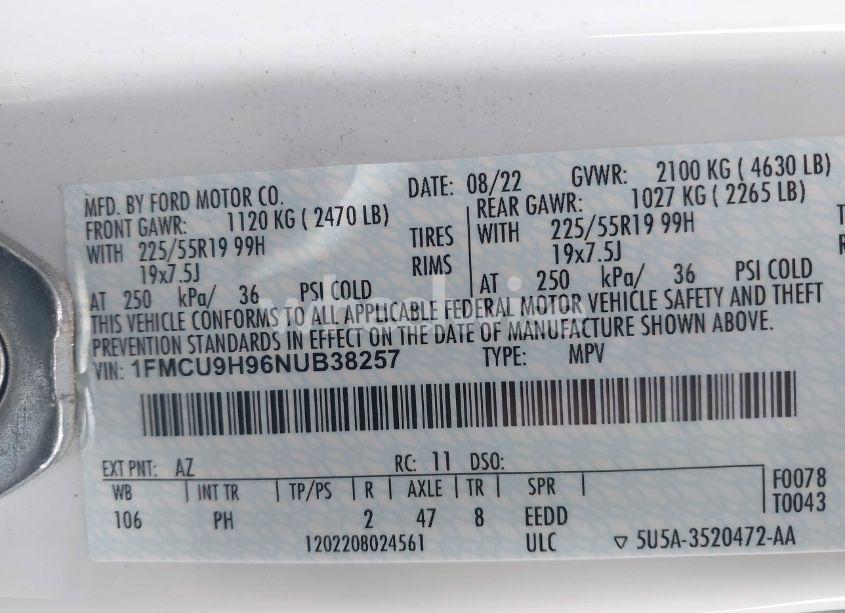 Photo 9 of 2022 Ford Escape SEL (VIN 1FMCU9H96NUB38257)