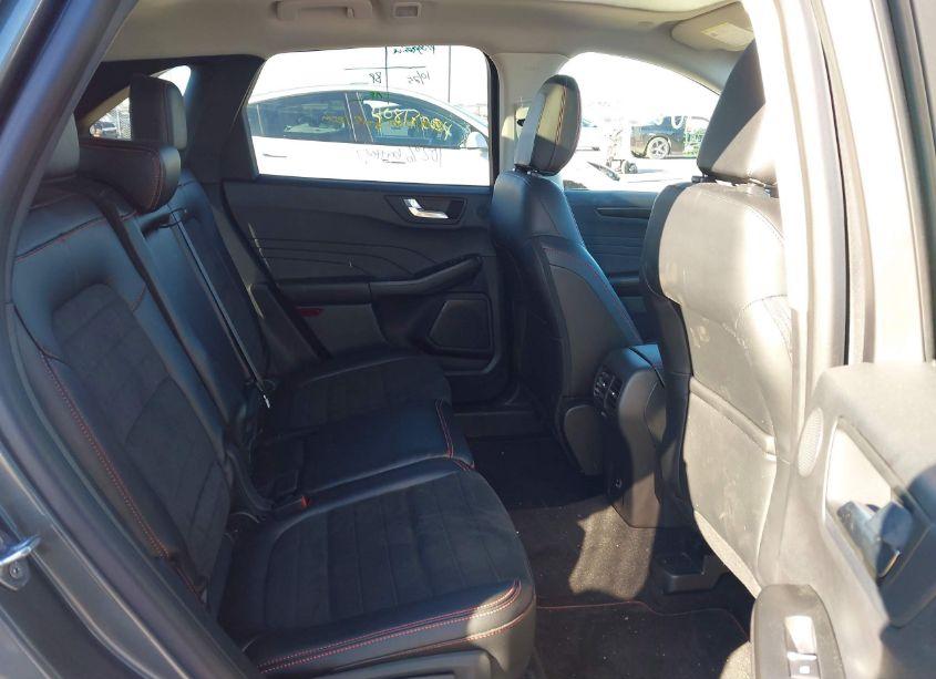 Photo 8 of 2022 Ford Escape SEL (VIN 1FMCU9H96NUB38694)