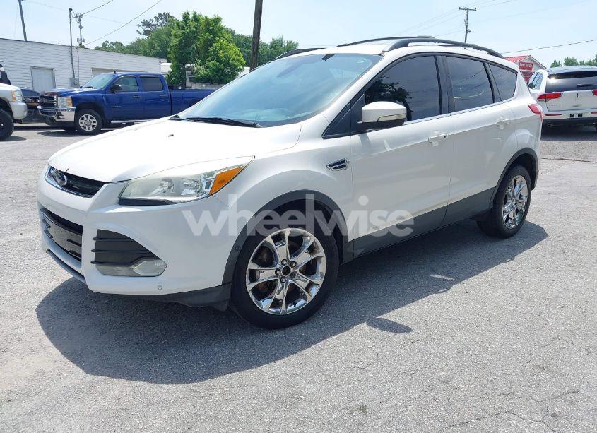 Photo 2 of 2013 Ford Escape SEL (VIN 1FMCU9H97DUA01844)
