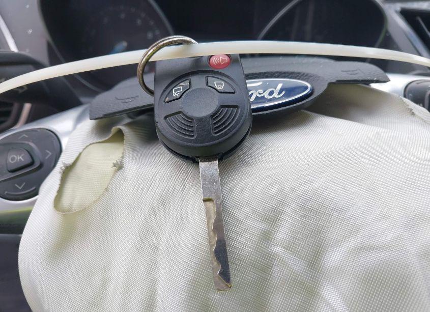 Photo 11 of 2013 Ford Escape SEL (VIN 1FMCU9H97DUA09684)