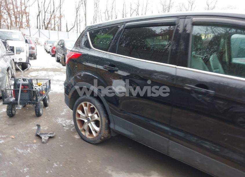 Photo 12 of 2013 Ford Escape SEL (VIN 1FMCU9H97DUC47177)