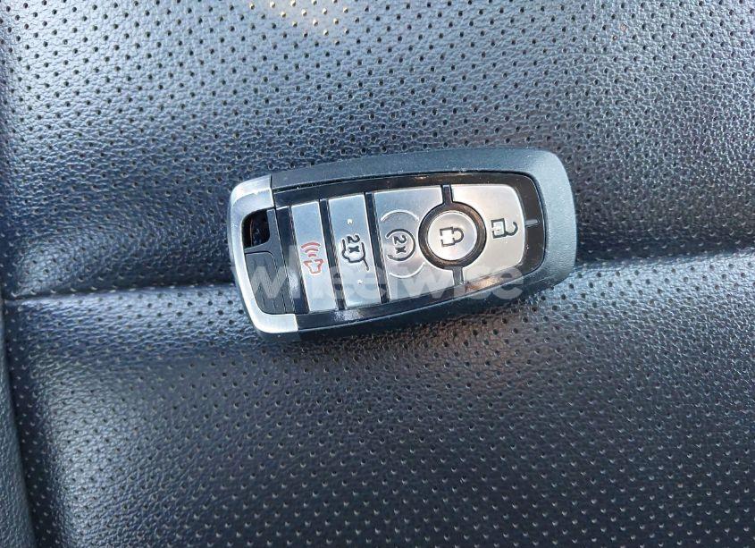 Photo 11 of 2020 Ford Escape SEL (VIN 1FMCU9H97LUA44546)