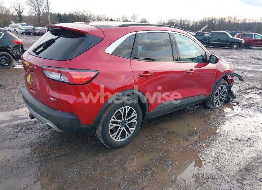 Photo 4 of 2020 Ford Escape SEL (VIN 1FMCU9H97LUC25422)