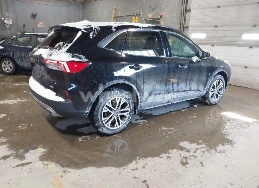 Photo 4 of 2022 Ford Escape SEL (VIN 1FMCU9H97NUB26618)