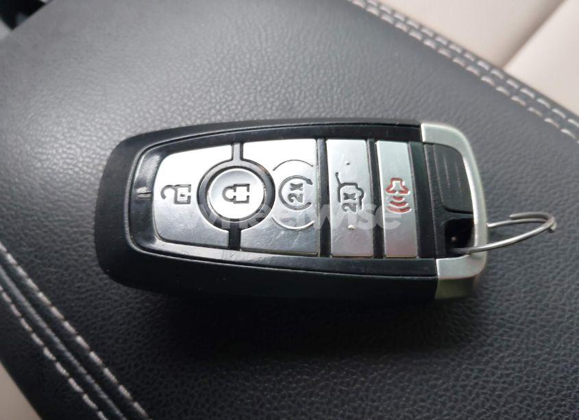 Photo 11 of 2020 Ford Escape SEL (VIN 1FMCU9H98LUA04847)