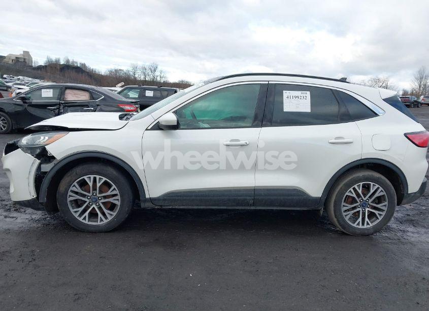 Photo 14 of 2020 Ford Escape SEL (VIN 1FMCU9H98LUA04847)