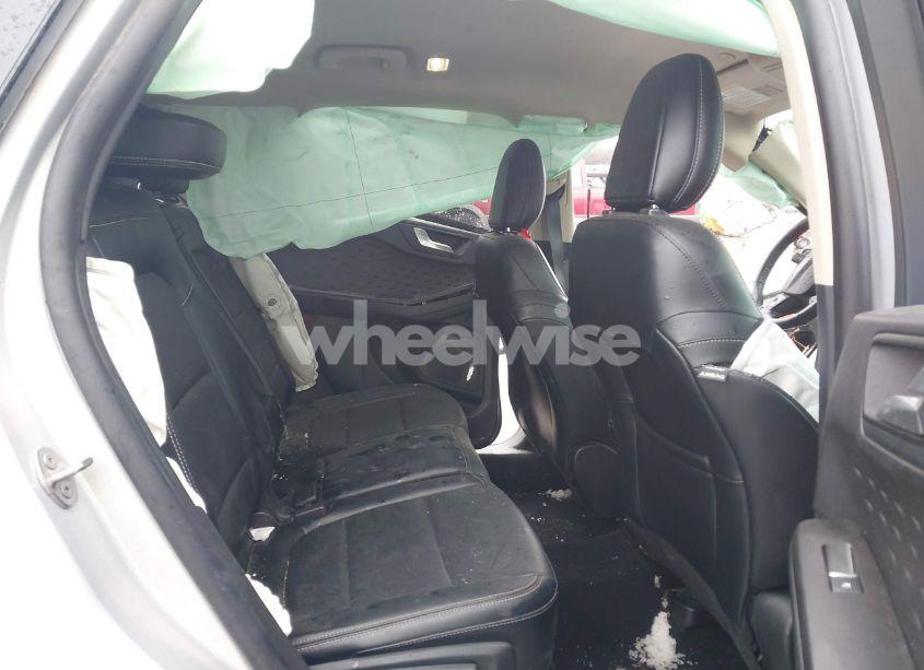 Photo 8 of 2020 Ford Escape SEL (VIN 1FMCU9H98LUB24146)