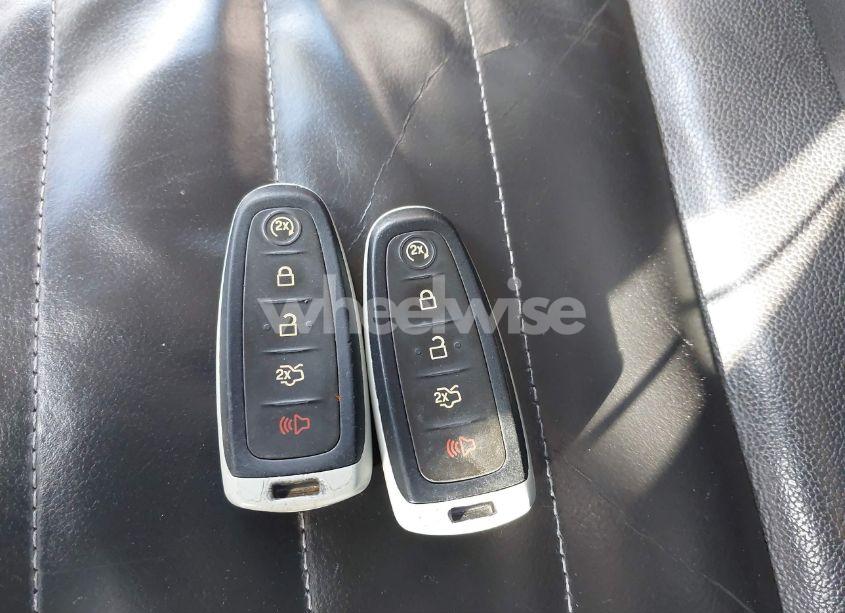 Photo 11 of 2013 Ford Escape SEL (VIN 1FMCU9H99DUA37745)