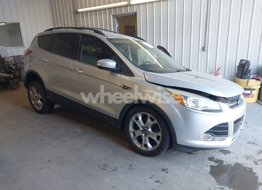 2013 Ford Escape SEL (VIN 1FMCU9H99DUA51693) main photo