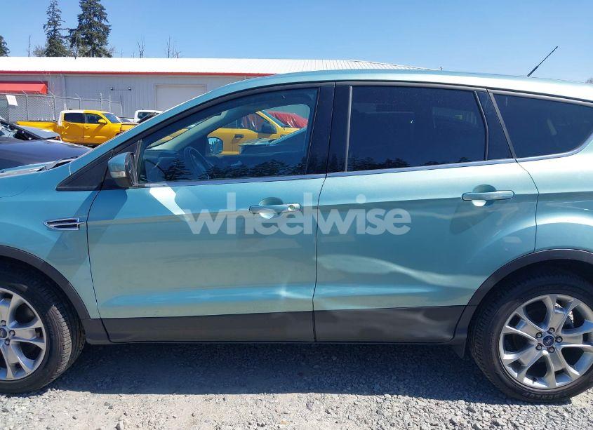 Photo 15 of 2013 Ford Escape SEL (VIN 1FMCU9H99DUC55653)