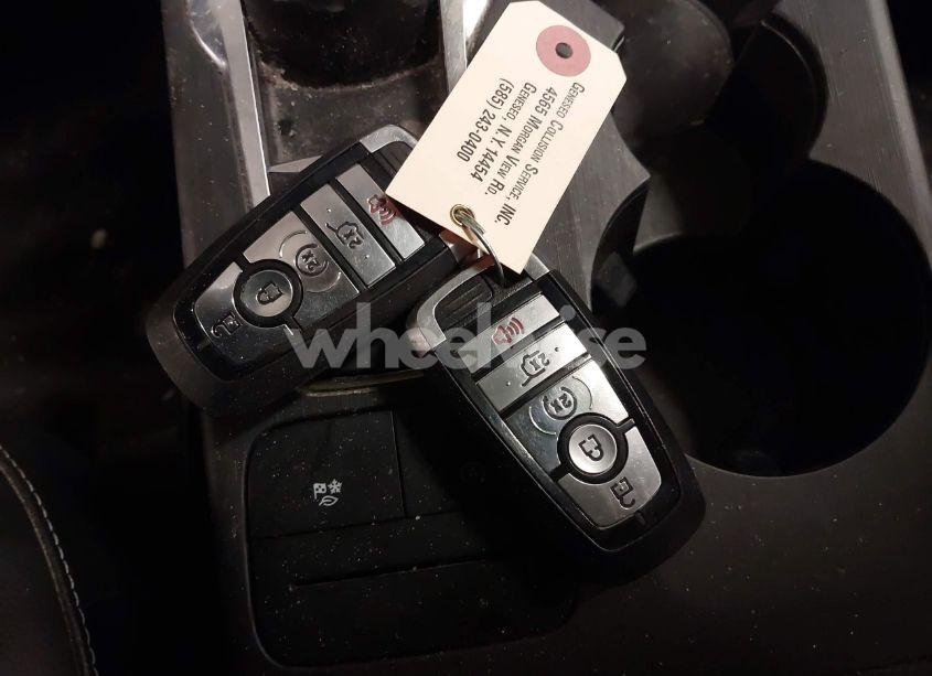 Photo 11 of 2020 Ford Escape SEL (VIN 1FMCU9H99LUB22955)