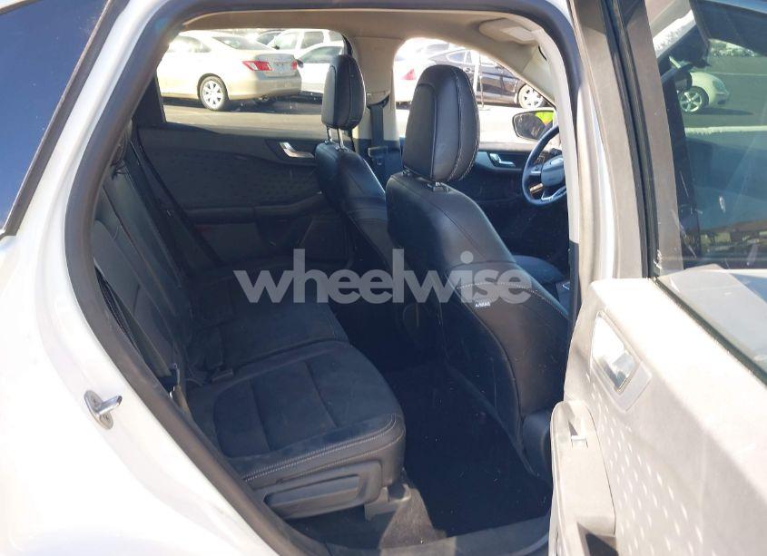 Photo 8 of 2020 Ford Escape SEL (VIN 1FMCU9H99LUC64626)