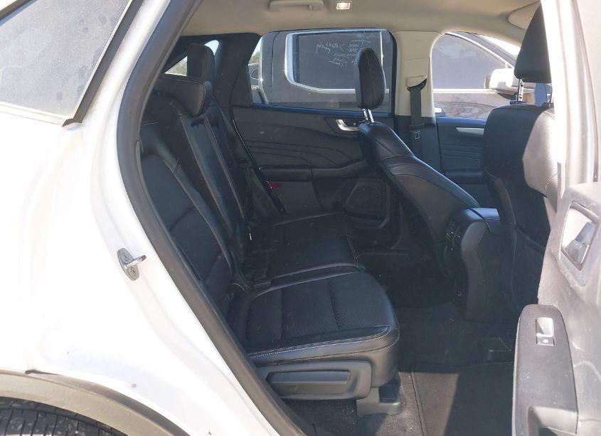 Photo 8 of 2022 Ford Escape SEL (VIN 1FMCU9H99NUA43871)