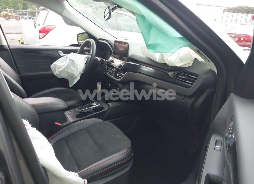 Photo 5 of 2022 Ford Escape SEL (VIN 1FMCU9H99NUB98422)