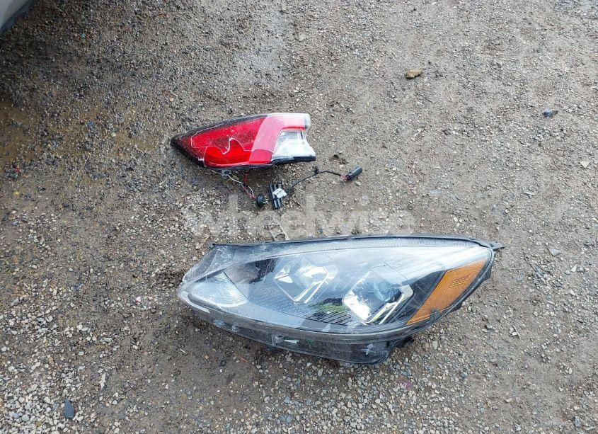 Photo 12 of 2021 Ford Escape SEL (VIN 1FMCU9H9XMUA17388)