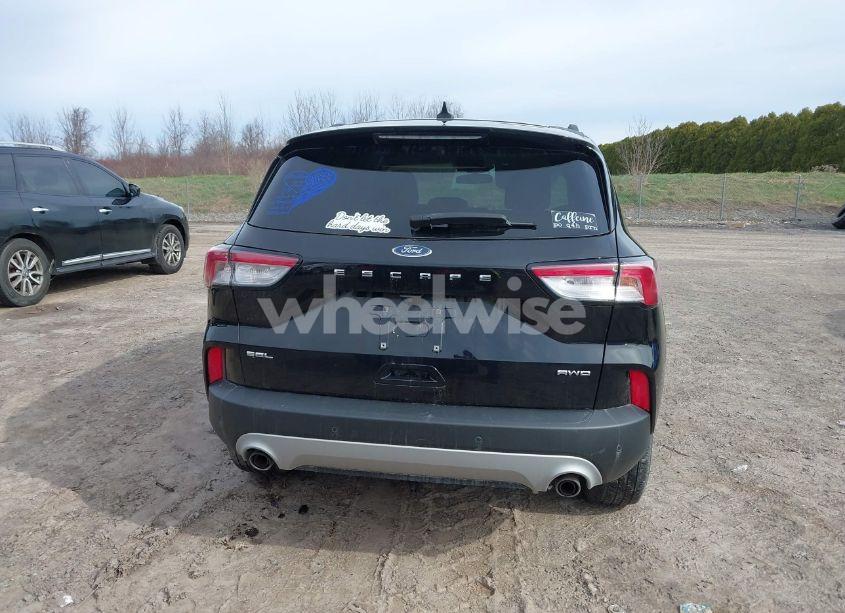 Photo 16 of 2021 Ford Escape SEL (VIN 1FMCU9H9XMUA60225)