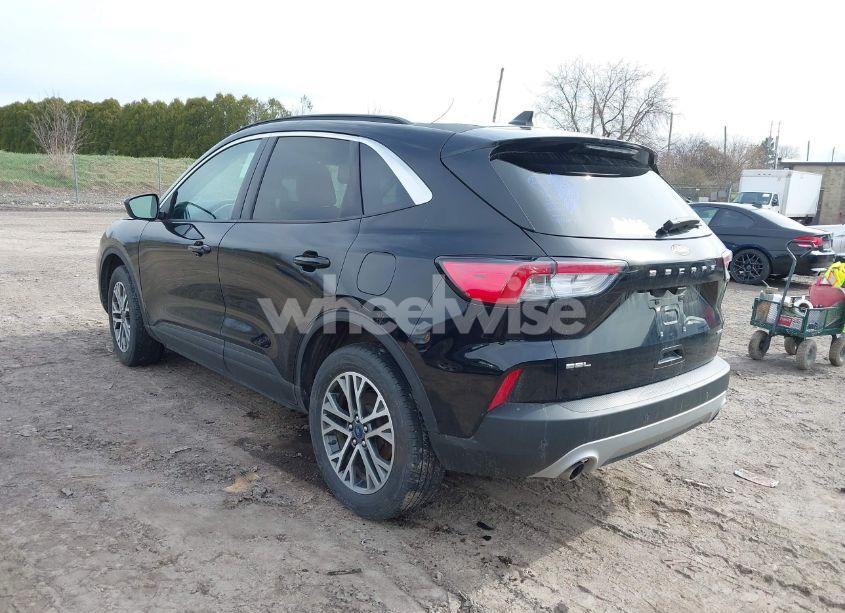 Photo 3 of 2021 Ford Escape SEL (VIN 1FMCU9H9XMUA60225)