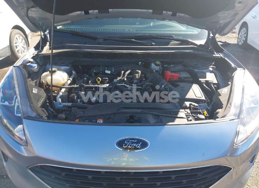 Photo 10 of 2022 Ford Escape SEL (VIN 1FMCU9H9XNUC02817)