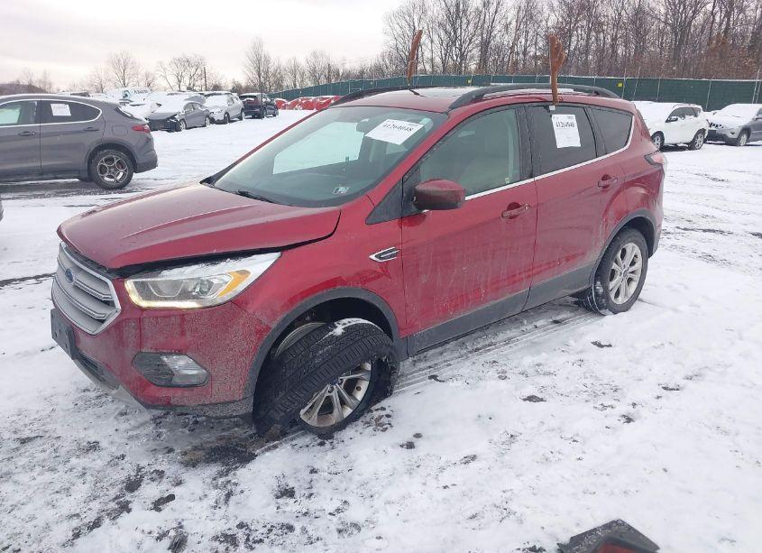 Photo 2 of 2018 Ford Escape SEL (VIN 1FMCU9HD0JUA33079)