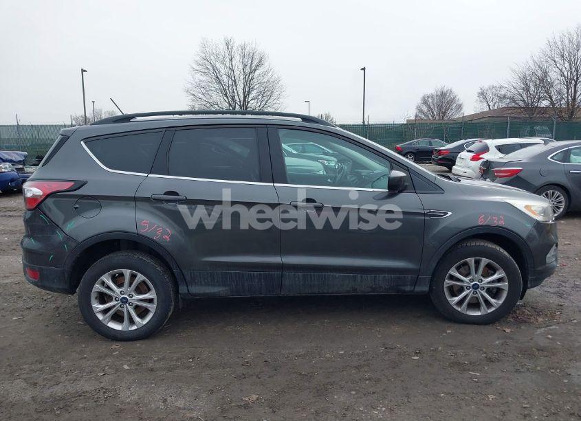 Photo 12 of 2018 Ford Escape SEL (VIN 1FMCU9HD0JUB06953)