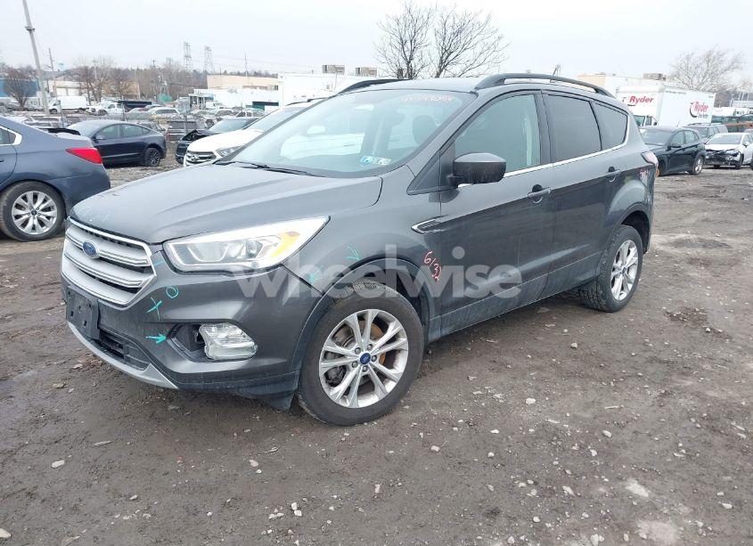 Photo 2 of 2018 Ford Escape SEL (VIN 1FMCU9HD0JUB06953)