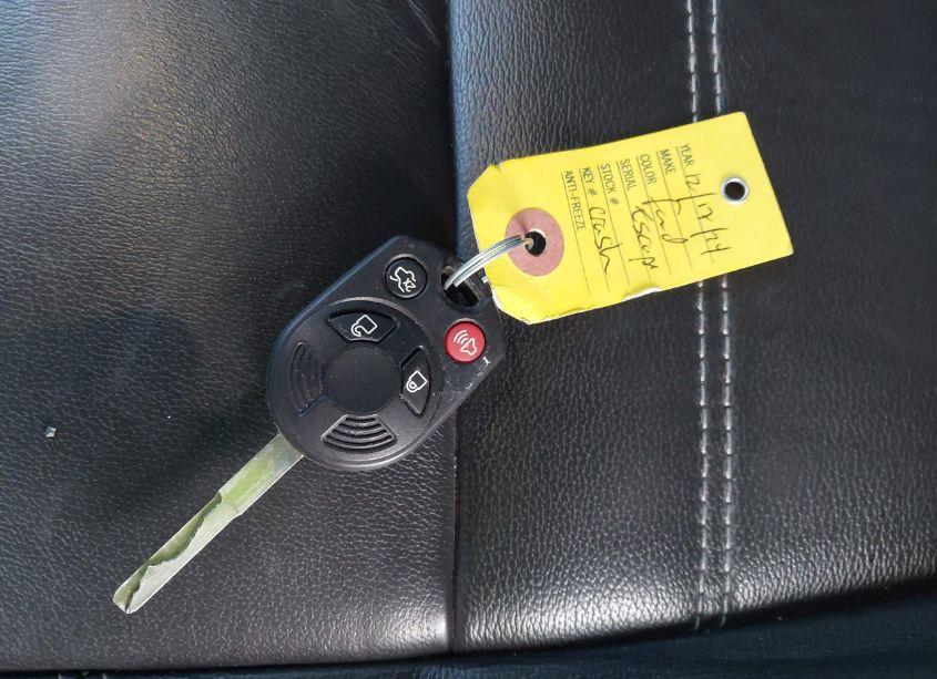 Photo 11 of 2018 Ford Escape SEL (VIN 1FMCU9HD0JUB19346)