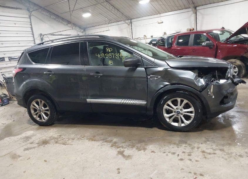 Photo 13 of 2018 Ford Escape SEL (VIN 1FMCU9HD0JUC46081)