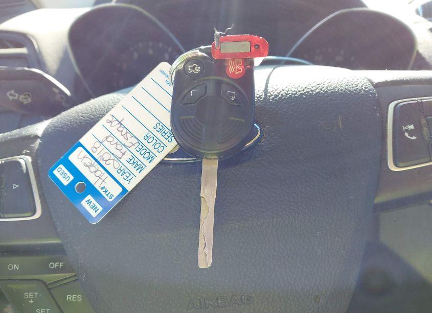 Photo 11 of 2018 Ford Escape SEL (VIN 1FMCU9HD0JUC59672)