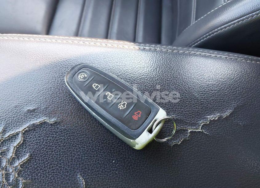 Photo 11 of 2019 Ford Escape SEL (VIN 1FMCU9HD0KUA10449)