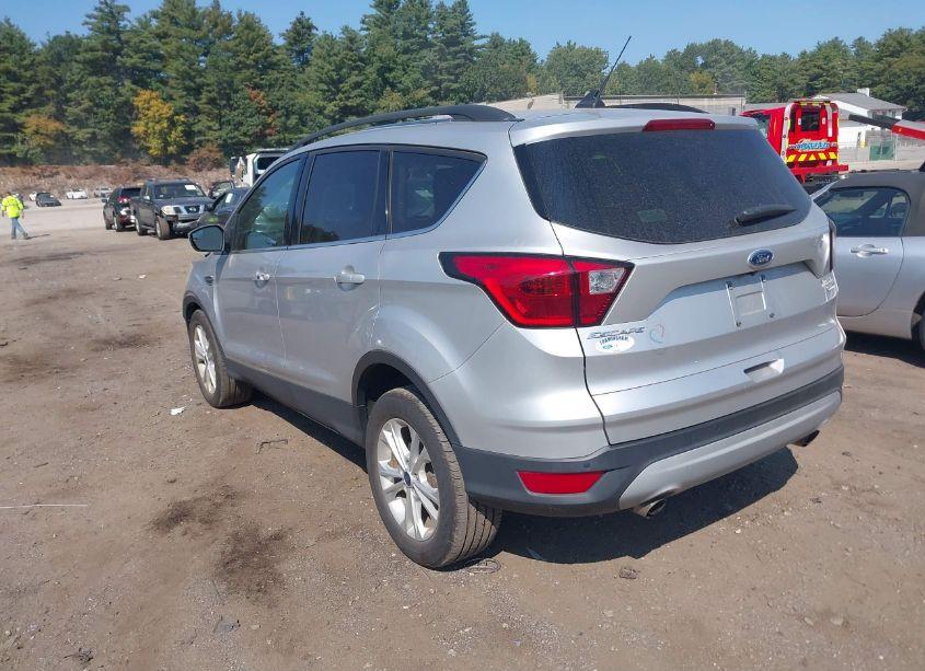 Photo 3 of 2019 Ford Escape SEL (VIN 1FMCU9HD0KUA57061)