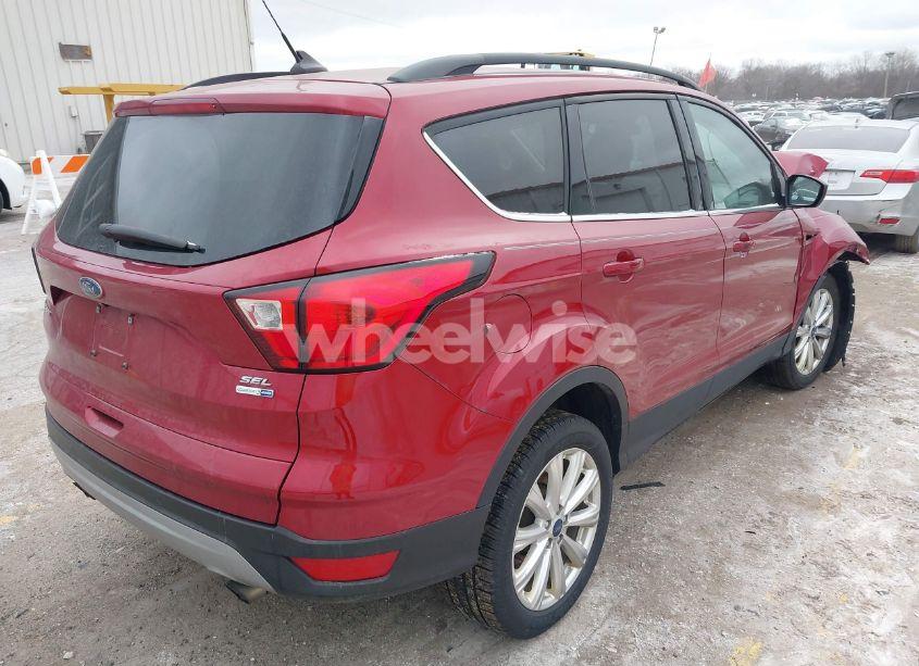 Photo 4 of 2019 Ford Escape SEL (VIN 1FMCU9HD0KUA92814)