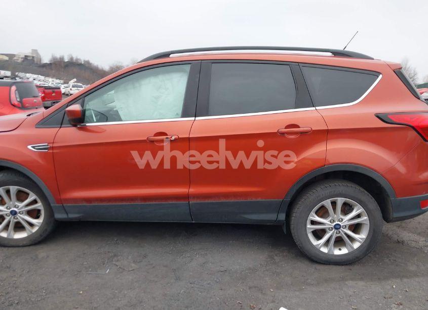 Photo 14 of 2019 Ford Escape SEL (VIN 1FMCU9HD0KUB44071)