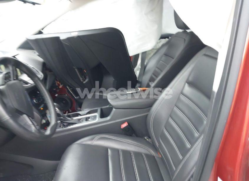 Photo 5 of 2019 Ford Escape SEL (VIN 1FMCU9HD0KUB44071)