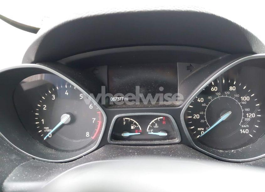 Photo 7 of 2019 Ford Escape SEL (VIN 1FMCU9HD0KUB44071)