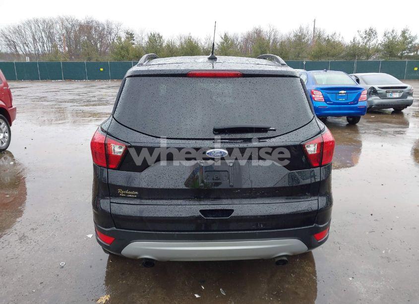 Photo 17 of 2019 Ford Escape SEL (VIN 1FMCU9HD0KUC33350)