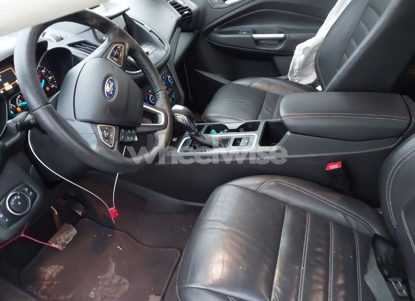 Photo 5 of 2018 Ford Escape SEL (VIN 1FMCU9HD1JUA26822)