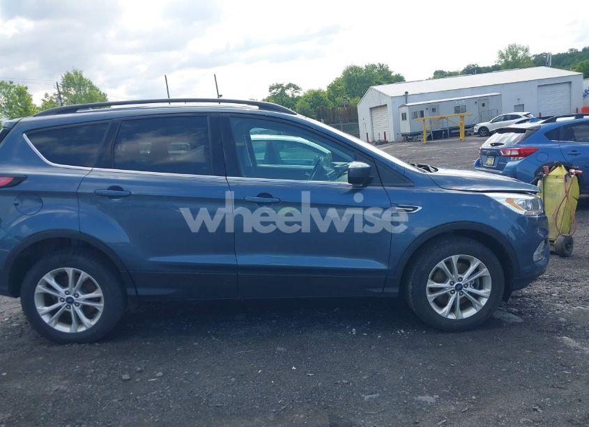 Photo 13 of 2018 Ford Escape SEL (VIN 1FMCU9HD1JUA98636)