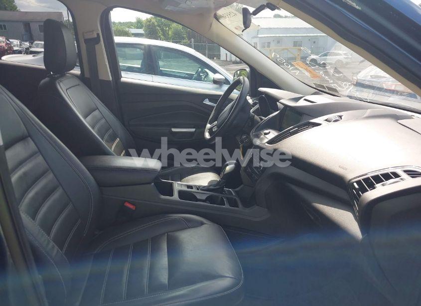 Photo 5 of 2018 Ford Escape SEL (VIN 1FMCU9HD1JUA98636)