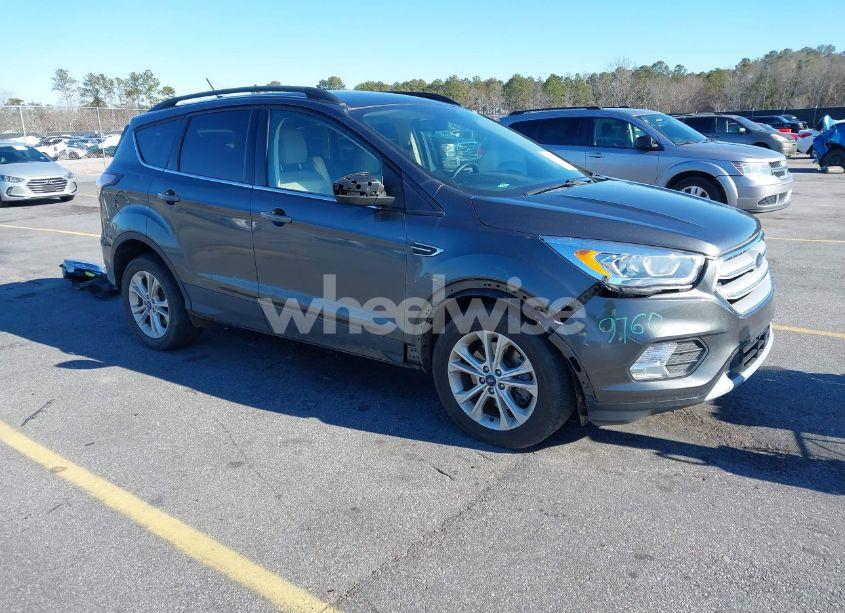 2018 Ford Escape SEL (VIN 1FMCU9HD1JUB30436) main photo