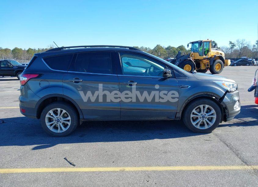 Photo 14 of 2018 Ford Escape SEL (VIN 1FMCU9HD1JUB30436)
