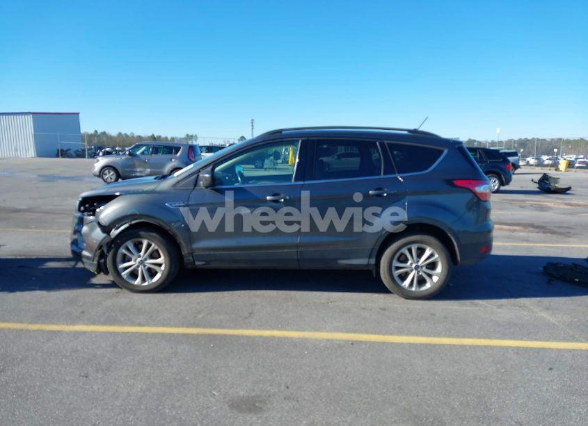 Photo 15 of 2018 Ford Escape SEL (VIN 1FMCU9HD1JUB30436)