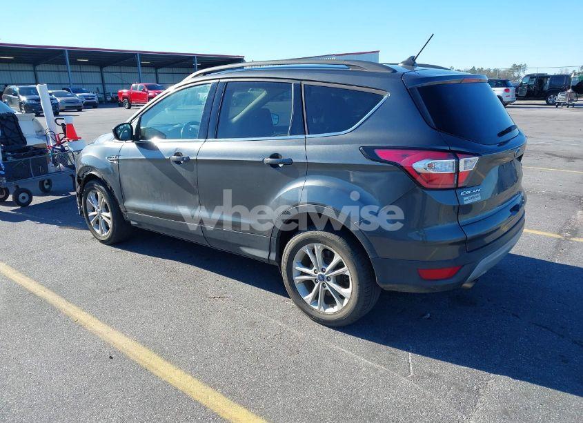 Photo 3 of 2018 Ford Escape SEL (VIN 1FMCU9HD1JUB30436)